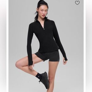 NWT ALO yoga 1/2 zip rapid pullover - black